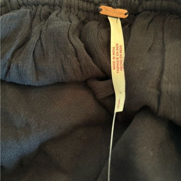 NWT Free People Sea Me Black Maxi Dress Scoop Neck Open Back Lace Long Sleeve - Picture 7 of 7